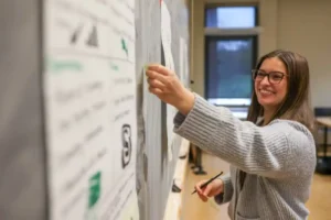 Vet Tech vs Vet Assistant Roles, and Career Paths in 2026